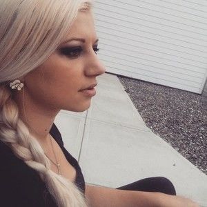 Meet your Posher, Darya